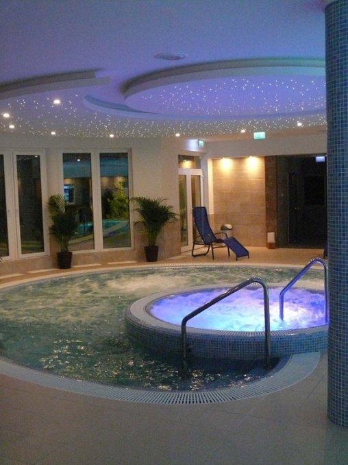 康体及会议花园酒店 索尔诺克 设施 照片